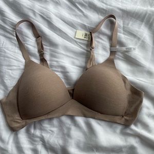 COPY - Aerie real sunny wireless bra